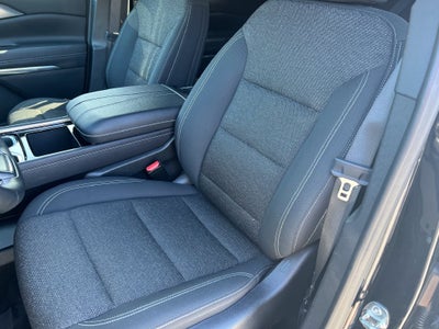 2025 Chevrolet Traverse LT 2LT