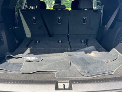 2025 Chevrolet Traverse LT 2LT