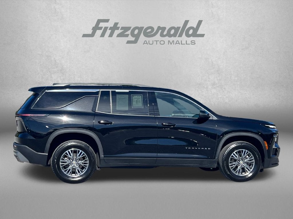 2025 Chevrolet Traverse LT 2LT