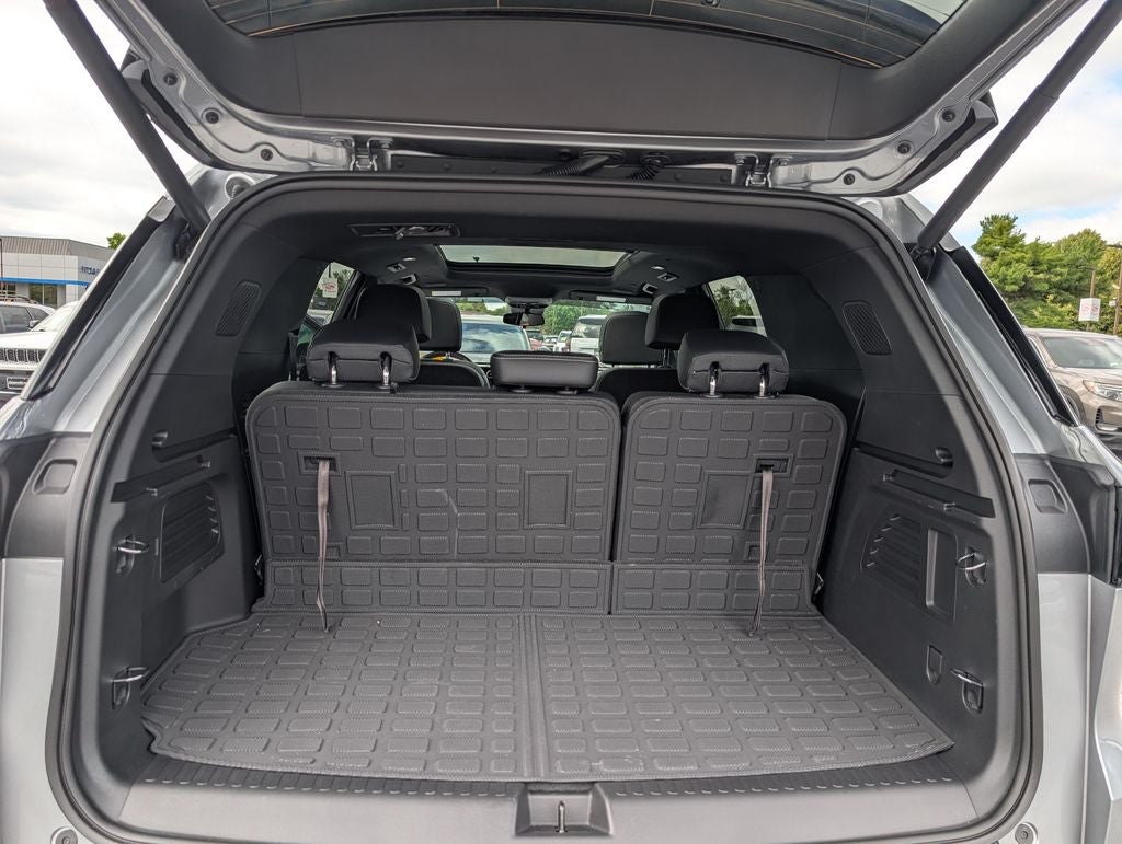 2025 Chevrolet Traverse LT 2LT