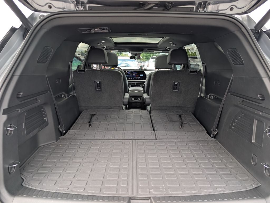 2025 Chevrolet Traverse LT 2LT