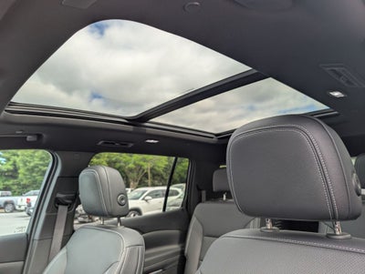 2025 Chevrolet Traverse LT 2LT