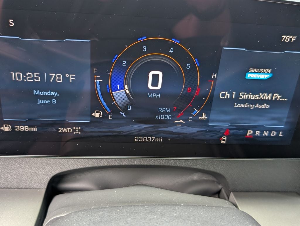 2025 Chevrolet Traverse LT 2LT