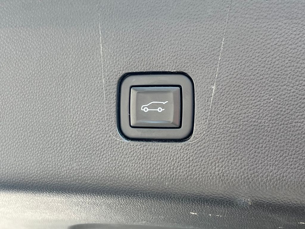 2022 Chevrolet Traverse High Country