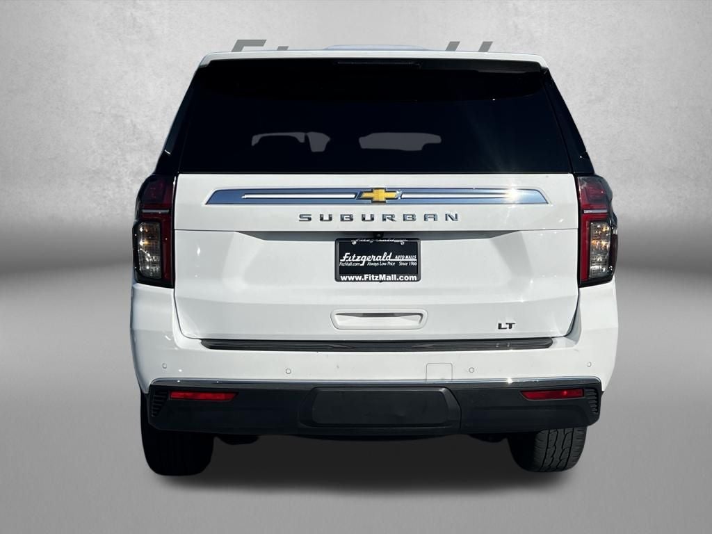2024 Chevrolet Suburban LT