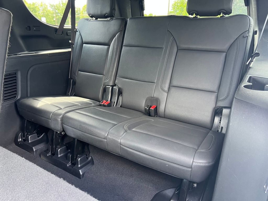 2022 Chevrolet Suburban LT