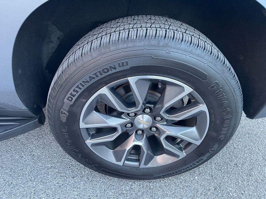 2022 Chevrolet Suburban LT