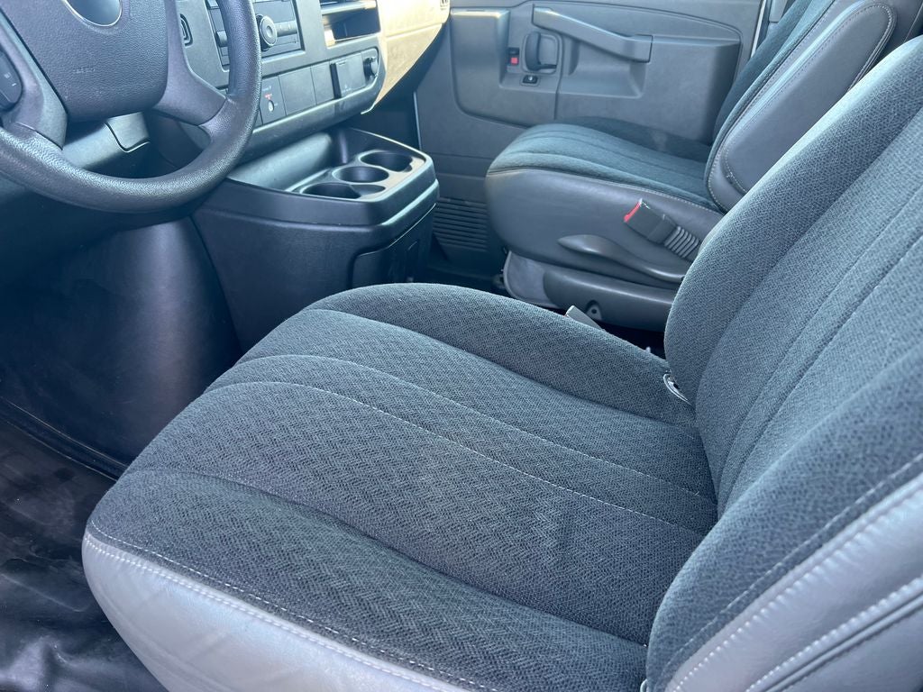 2024 GMC Savana 2500 Work Van