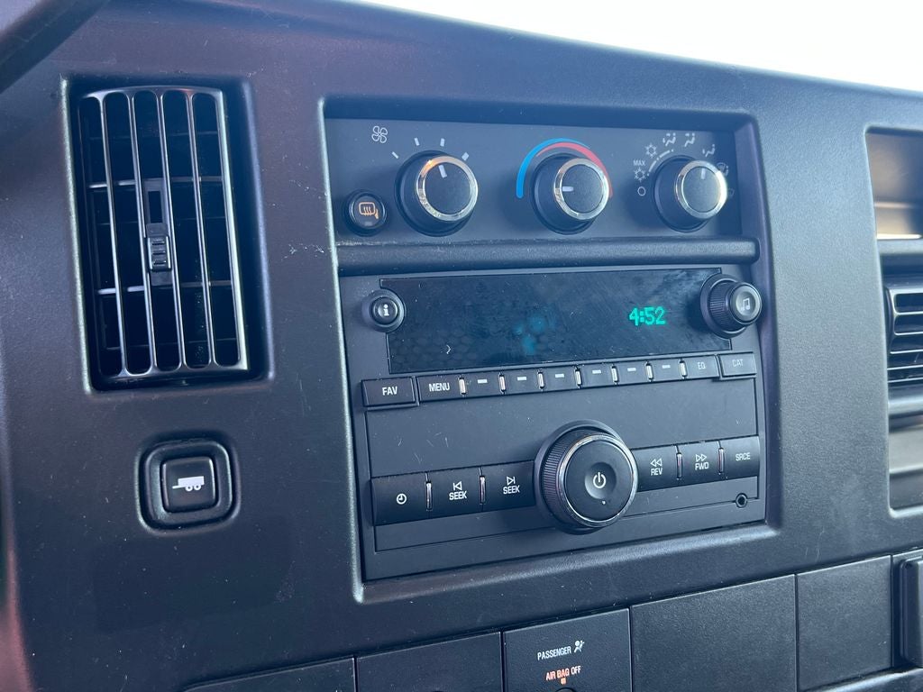 2024 GMC Savana 2500 Work Van