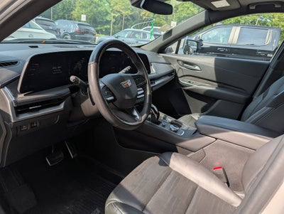 2024 Cadillac XT4 Sport