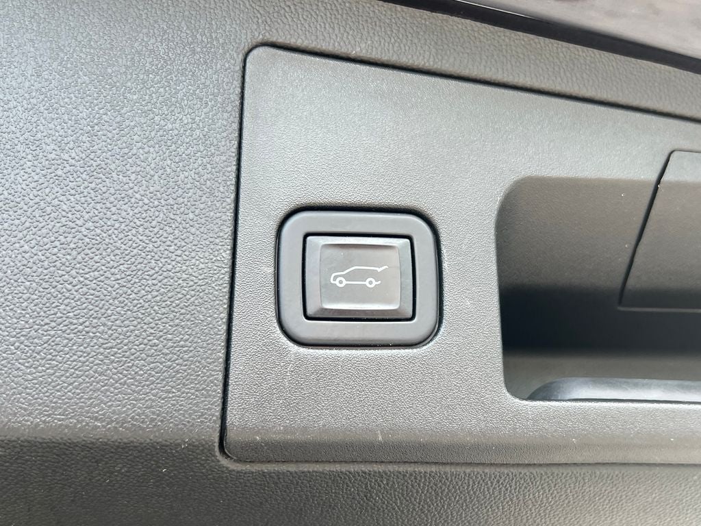 2022 Cadillac XT5 Sport