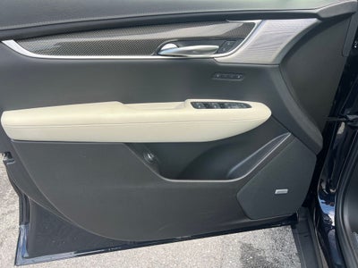2022 Cadillac XT5 Sport