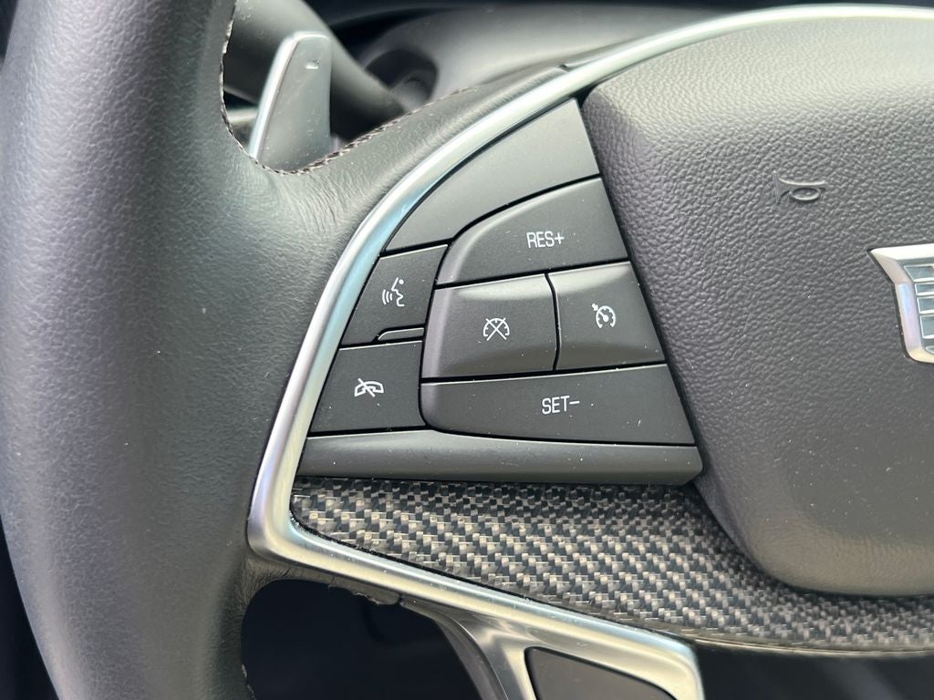 2022 Cadillac XT5 Sport