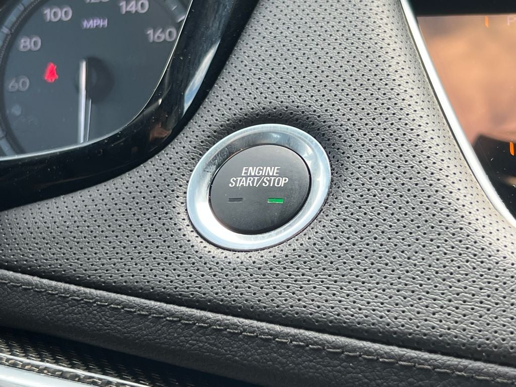 2022 Cadillac XT5 Sport