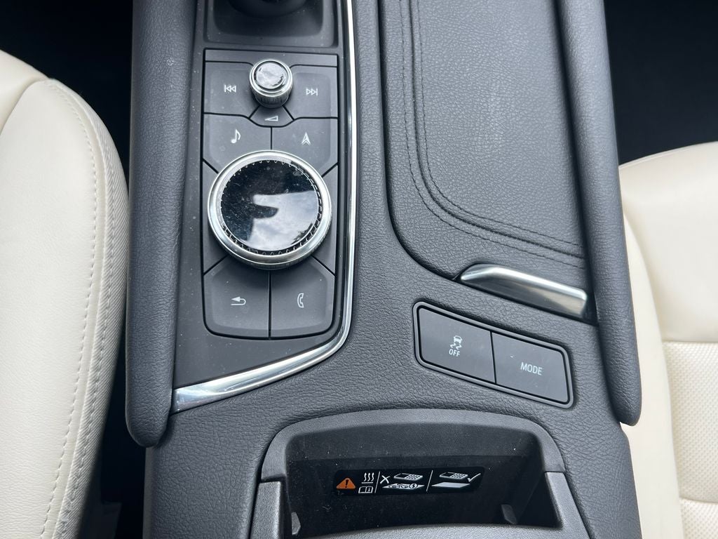 2022 Cadillac XT5 Sport