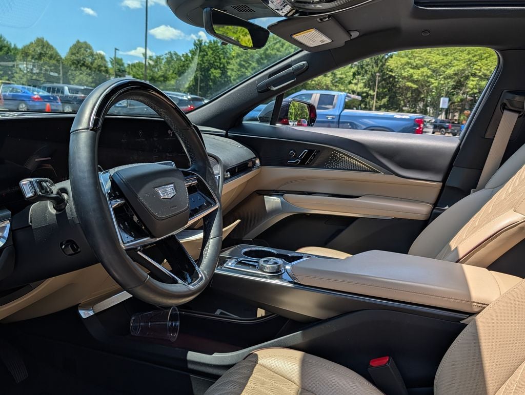 2024 Cadillac LYRIQ Sport