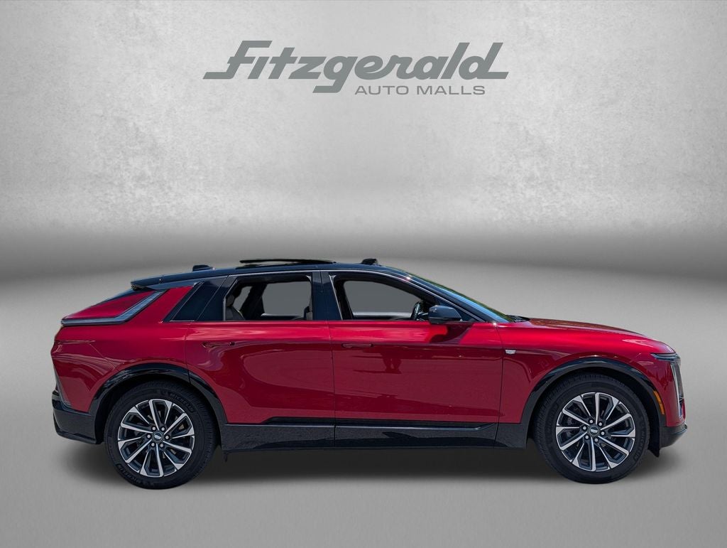 2024 Cadillac LYRIQ Sport