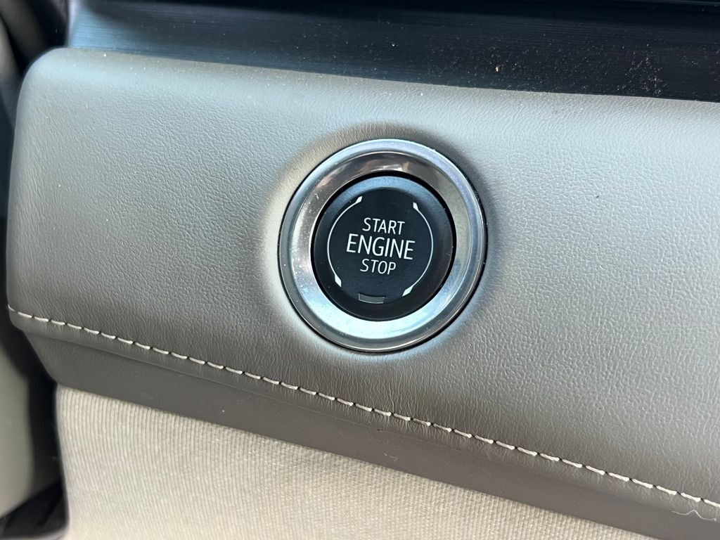 2024 Cadillac Escalade ESV Sport Platinum