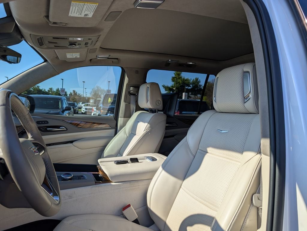 2024 Cadillac Escalade ESV Sport Platinum