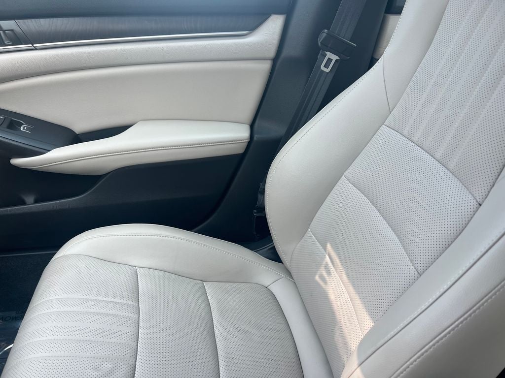 2021 Honda Accord Touring 2.0T