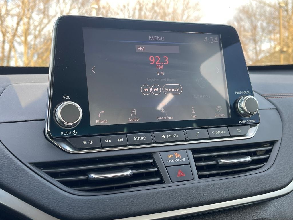 2020 Nissan Altima 2.5 SR