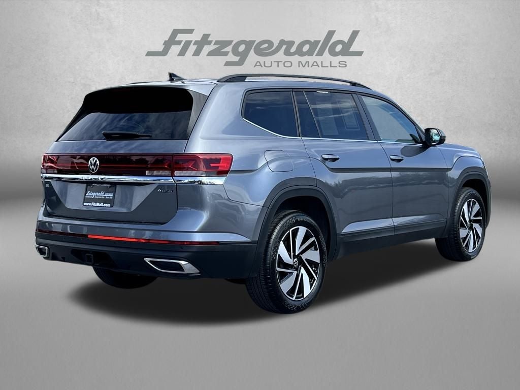 2025 Volkswagen Atlas 2.0T SE w/Technology