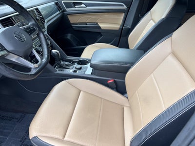 2021 Volkswagen Atlas Cross Sport 3.6L V6 SEL R-Line