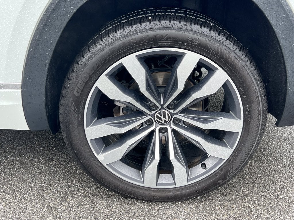 2021 Volkswagen Atlas Cross Sport 3.6L V6 SEL R-Line