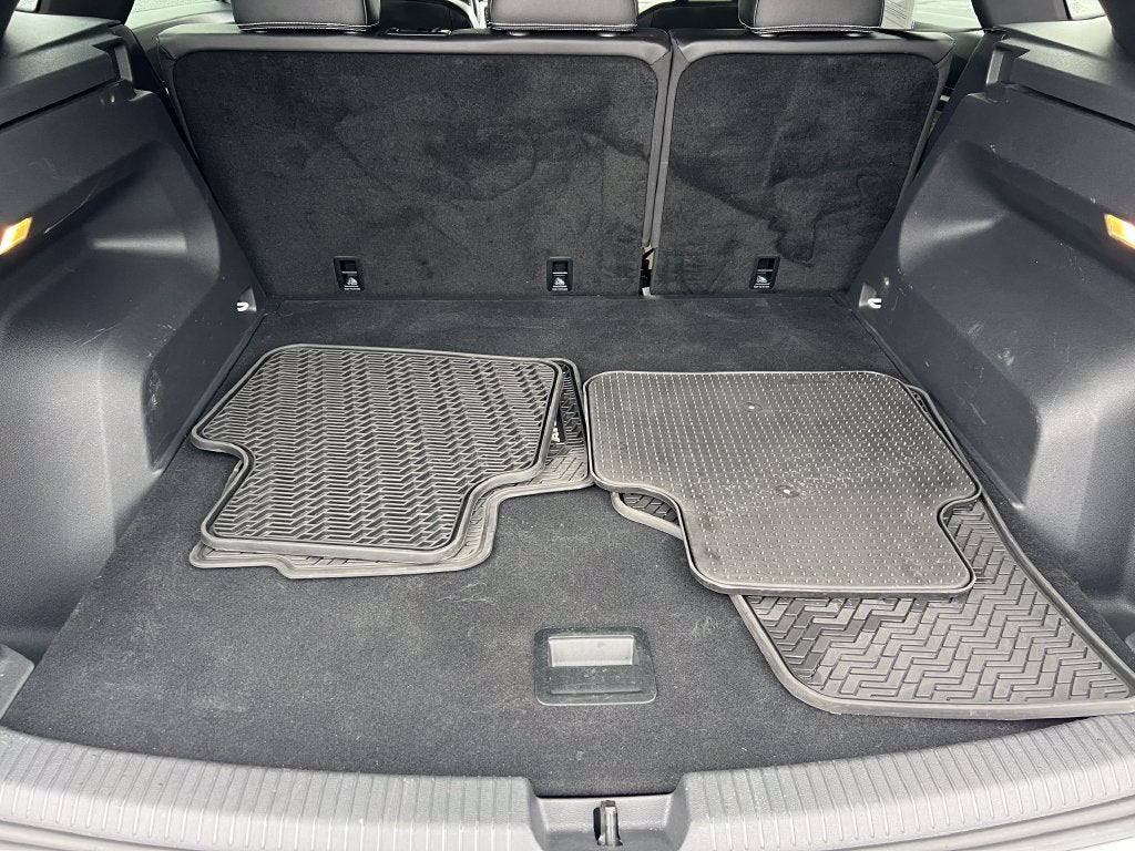 2021 Volkswagen Atlas Cross Sport 3.6L V6 SEL R-Line