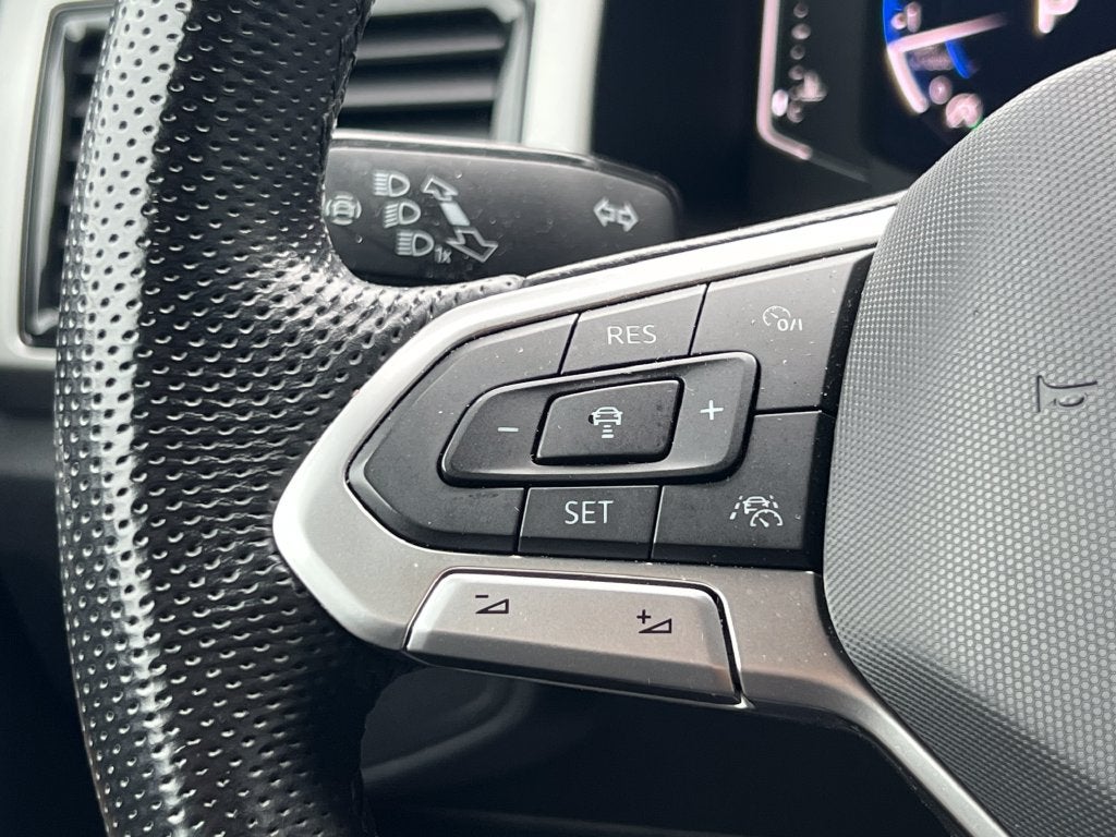 2021 Volkswagen Atlas Cross Sport 3.6L V6 SEL R-Line