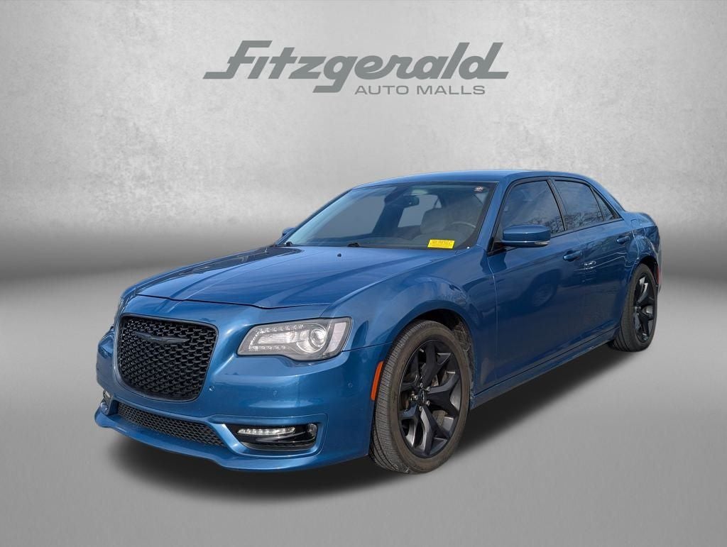 2022 Chrysler 300 Touring