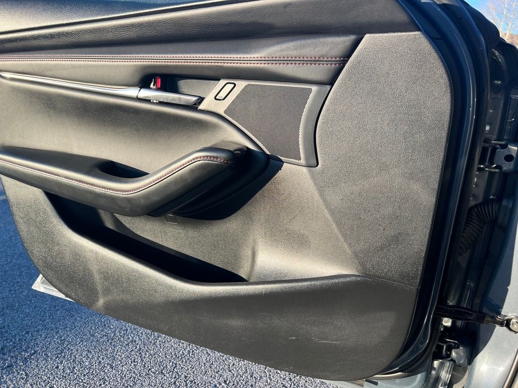 2025 Mazda Mazda3 2.5 S Carbon Edition