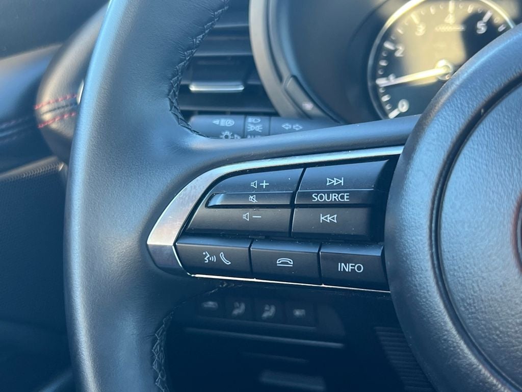 2025 Mazda Mazda3 2.5 S Carbon Edition