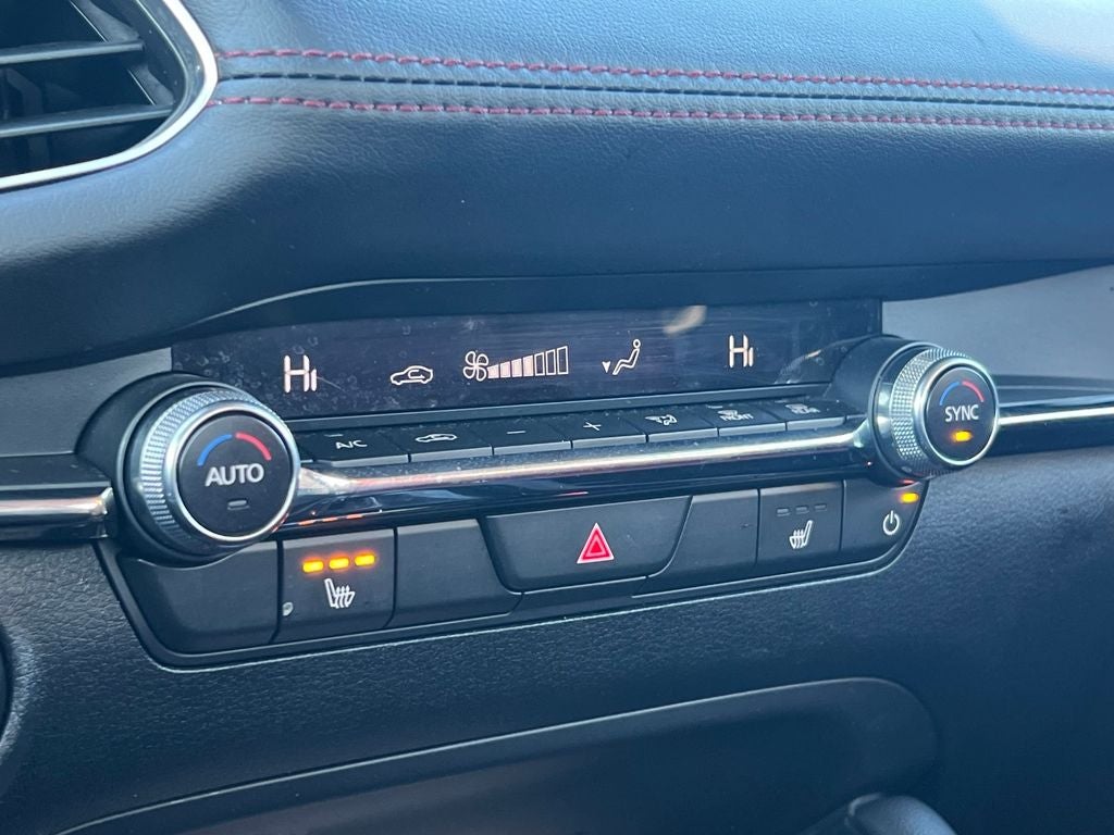 2025 Mazda Mazda3 2.5 S Carbon Edition