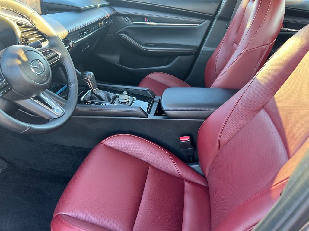 2025 Mazda Mazda3 2.5 S Carbon Edition