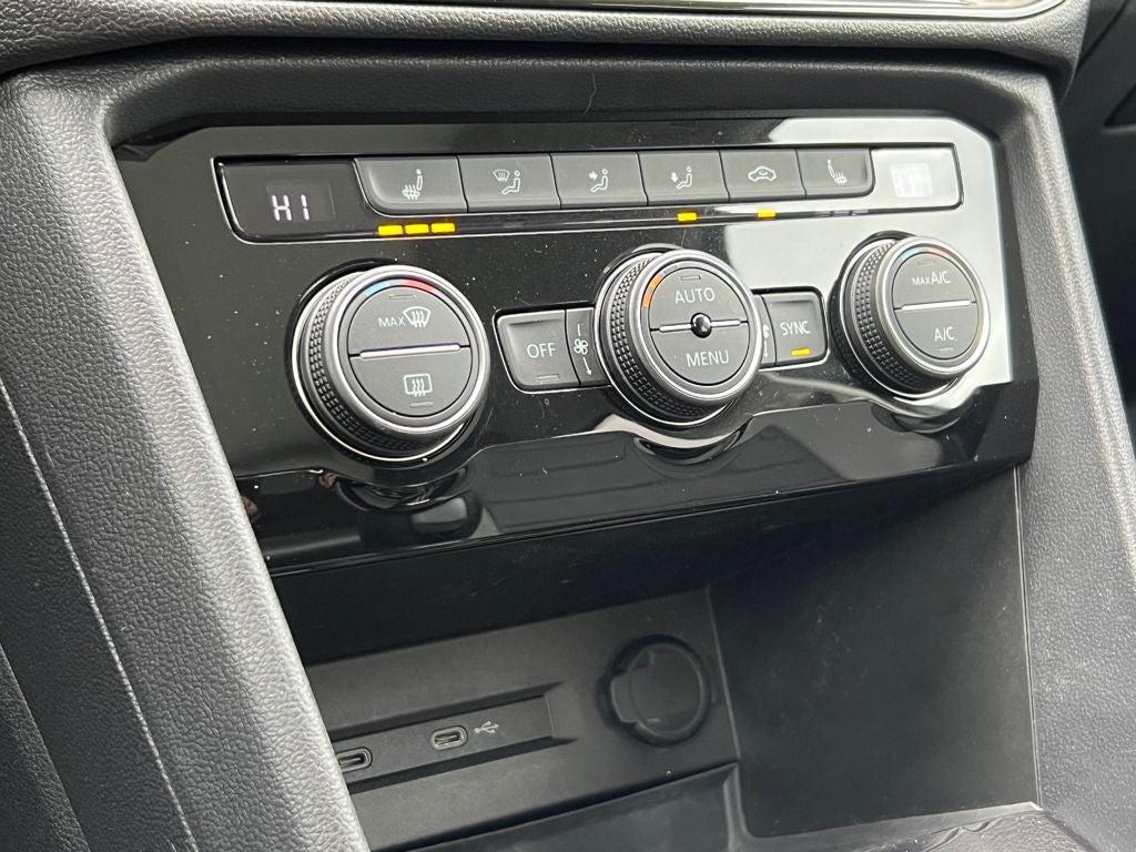 2022 Volkswagen Taos 1.5T SEL