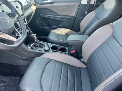 2024 Volkswagen Taos 1.5T SEL