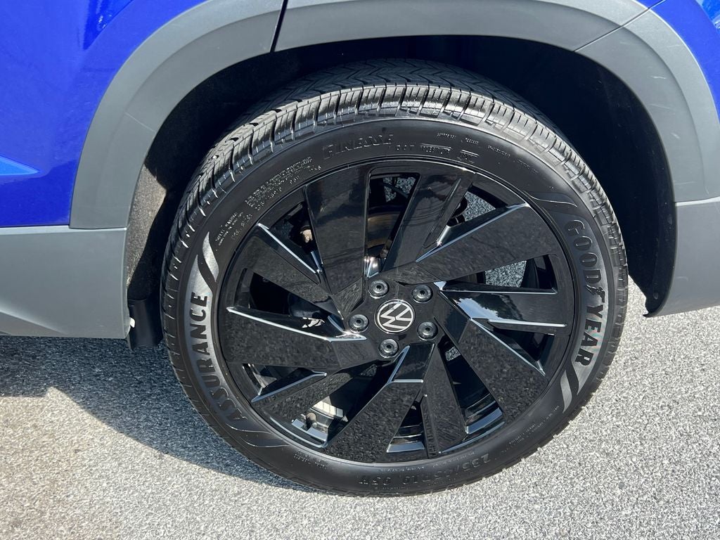 2024 Volkswagen Taos 1.5T SEL
