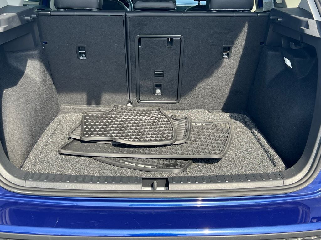 2024 Volkswagen Taos 1.5T SEL