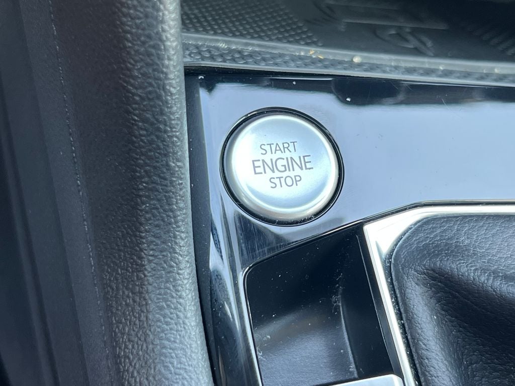 2024 Volkswagen Taos 1.5T SEL