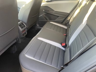 2024 Volkswagen Taos 1.5T SEL