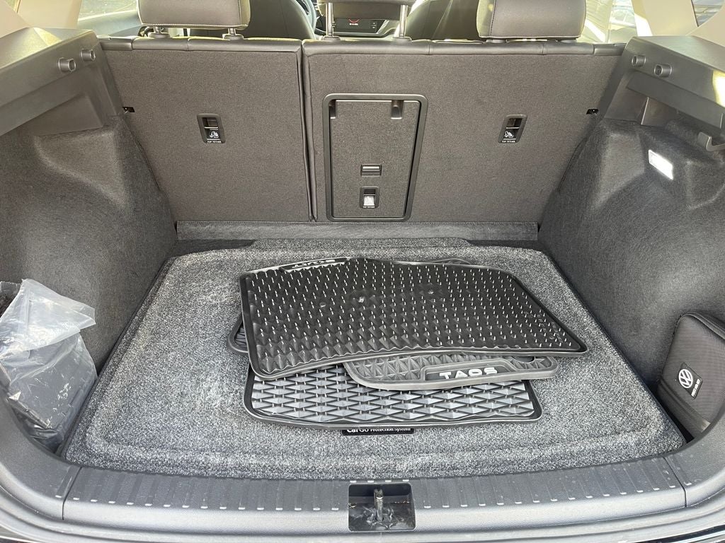 2024 Volkswagen Taos 1.5T SEL
