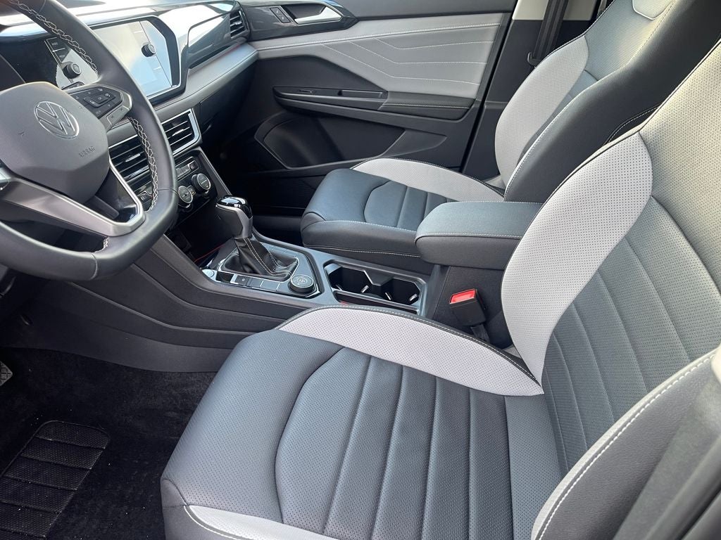 2024 Volkswagen Taos 1.5T SEL