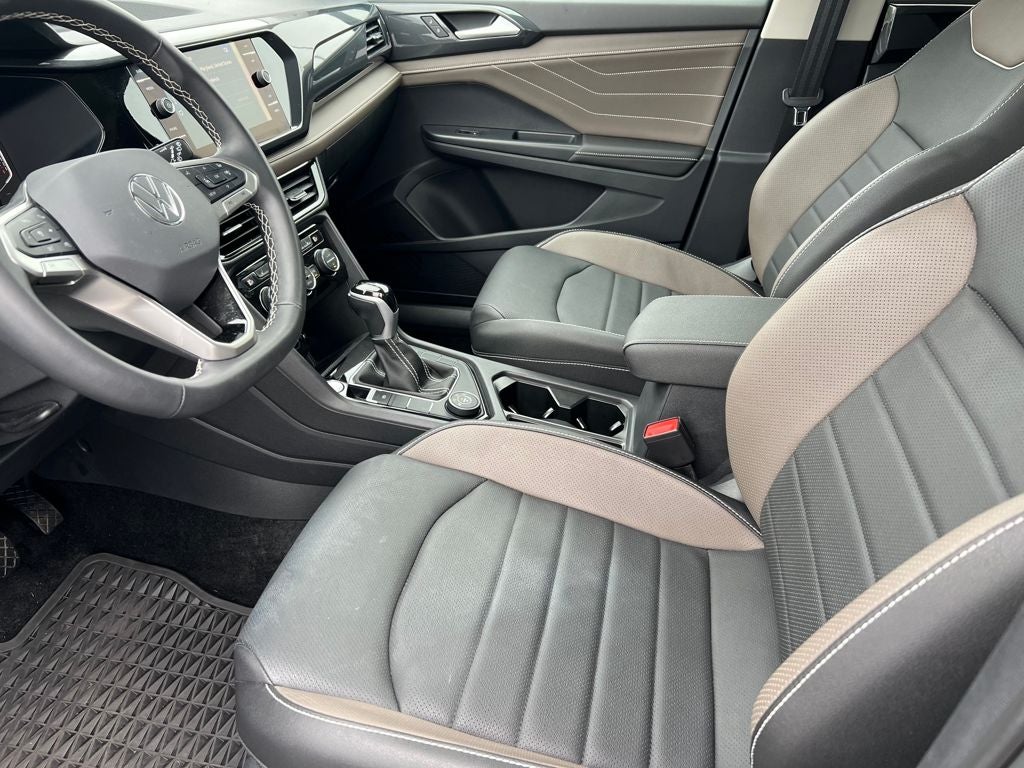 2024 Volkswagen Taos 1.5T SEL