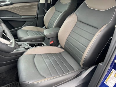 2024 Volkswagen Taos 1.5T SEL
