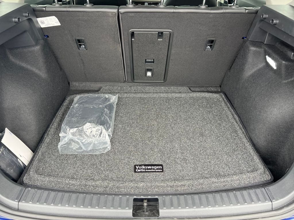 2024 Volkswagen Taos 1.5T SEL