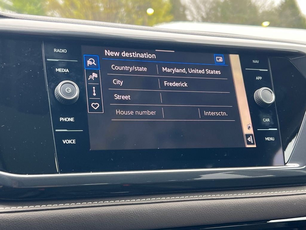 2024 Volkswagen Taos 1.5T SEL