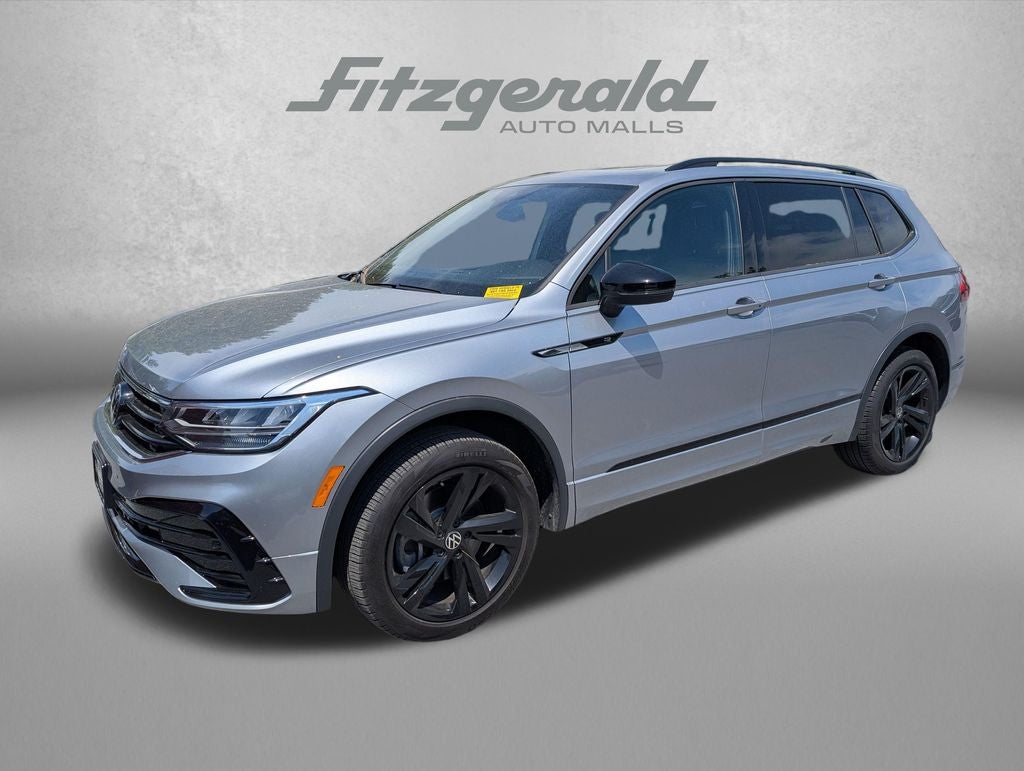 2024 Volkswagen Tiguan 2.0T SE R-Line Black