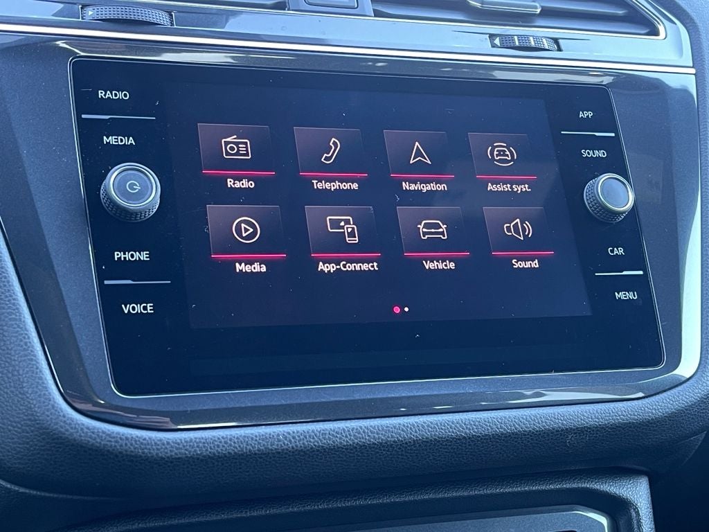 2022 Volkswagen Tiguan 2.0T SE R-Line Black