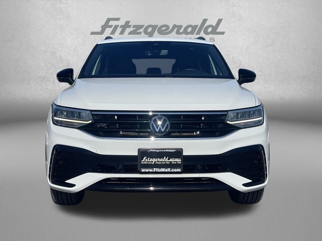 2022 Volkswagen Tiguan 2.0T SE R-Line Black